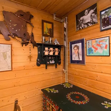 木屋 Gosciniec Tokarzonka