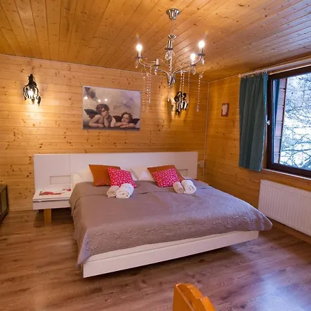 Gosciniec Tokarzonka *