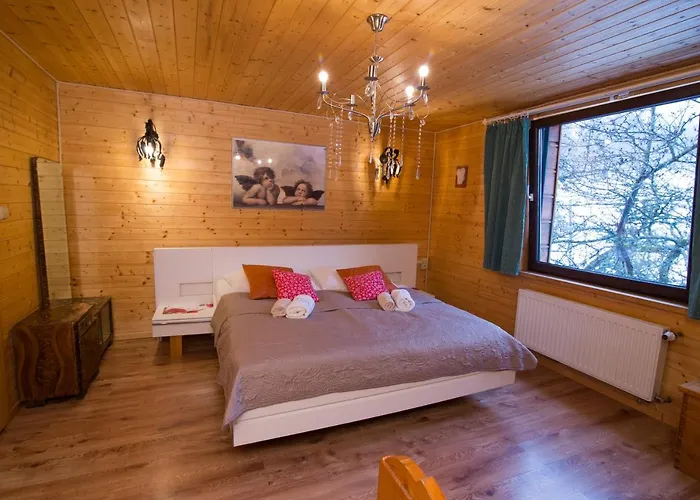 Gosciniec Tokarzonka *