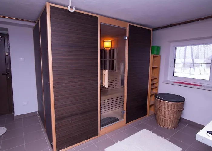 Gosciniec Tokarzonka Истебна